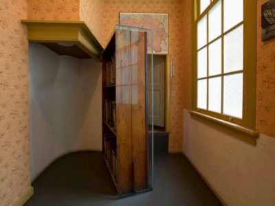 Anne Frank house moving doors to backroom.