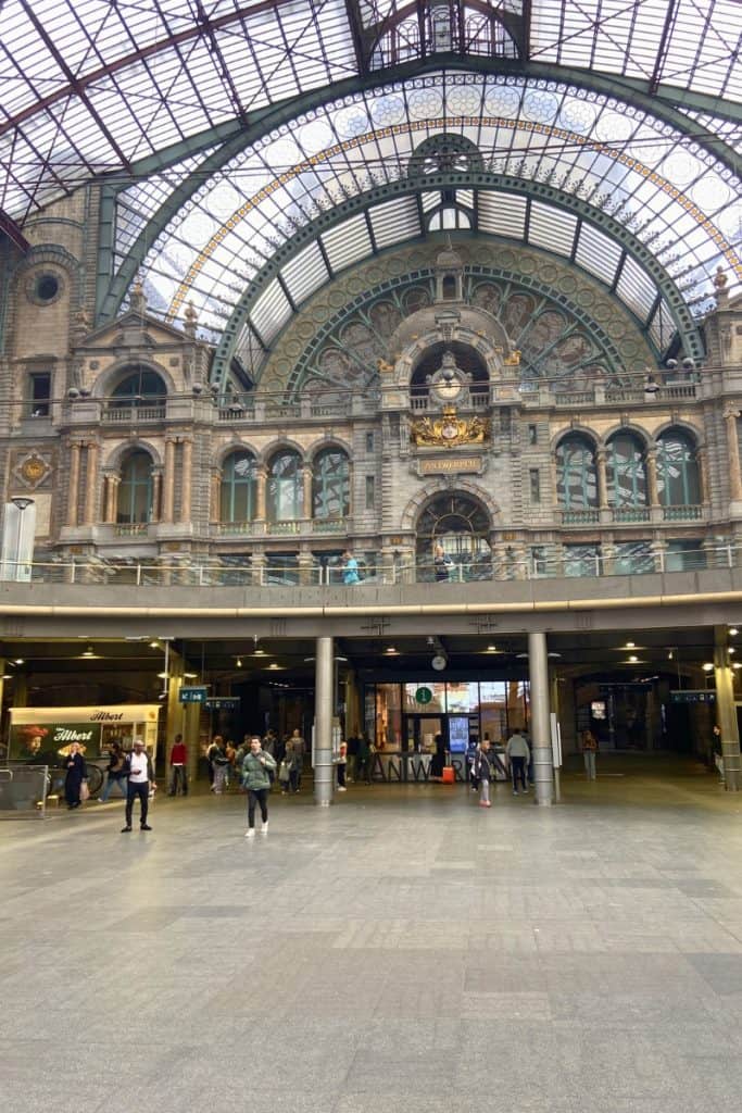 Antwerp central station inside.
