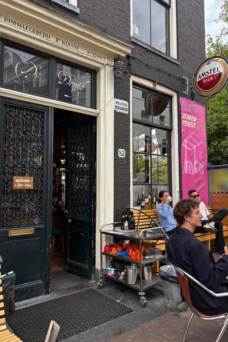 Cafe de Druif in Amsterdam outside terrace.