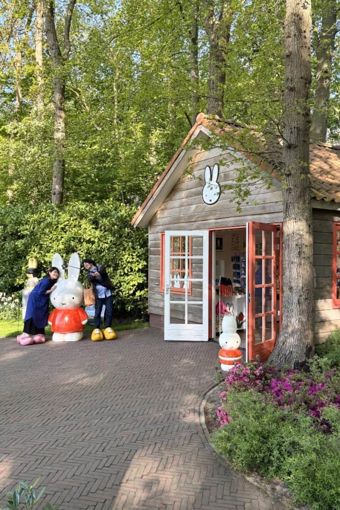 Keukenhof souvenir shop Miffy Nijntje.