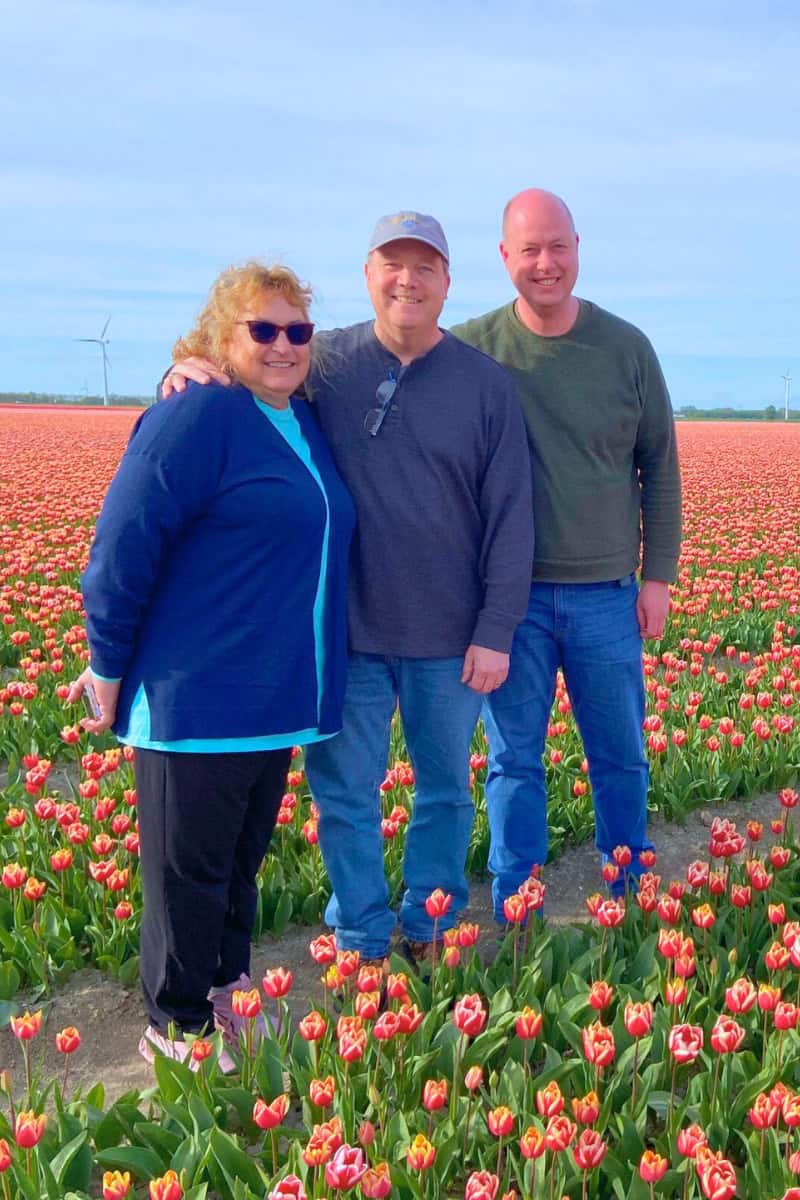 Private tour guests from Texas in the Dutch tulip fields.