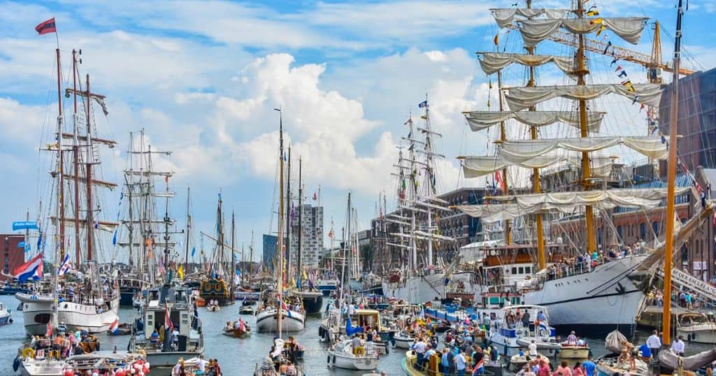 sail-amsterdam-overview Overview of Sail Amsterdam area with many tall ships.
